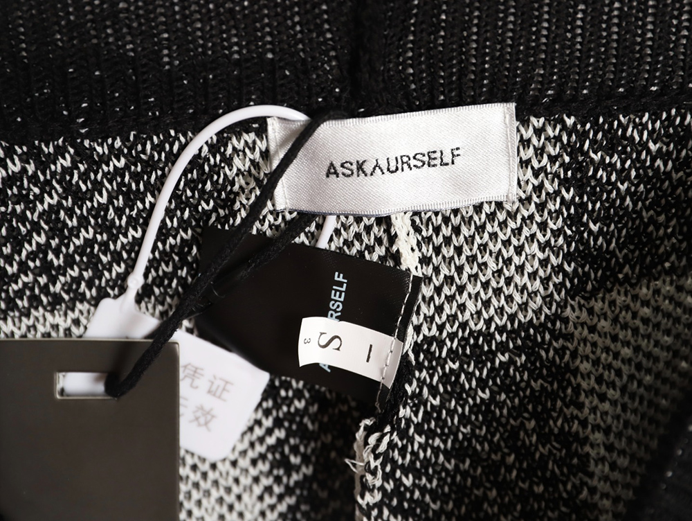 Askyurself checkerboard knit shorts TSK1