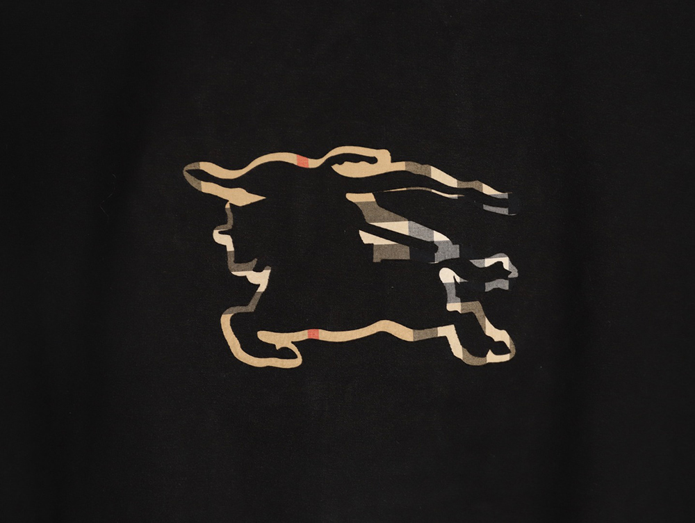 B**rry hollow war horse patch short sleeve