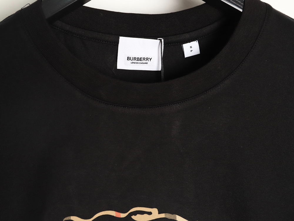 B**rry hollow war horse patch short sleeve