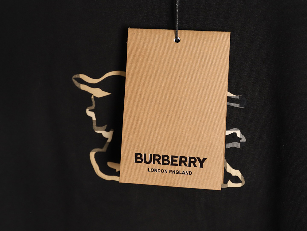 B**rry hollow war horse patch short sleeve