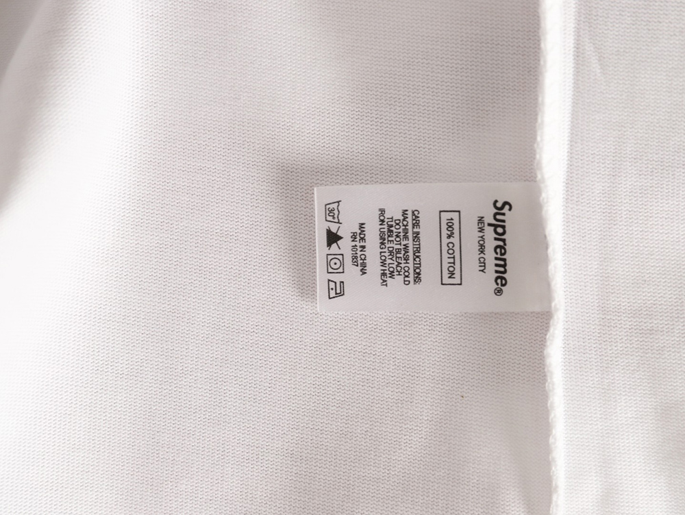 S*p*e no. 8 sanskrit font long-sleeved t-shirt