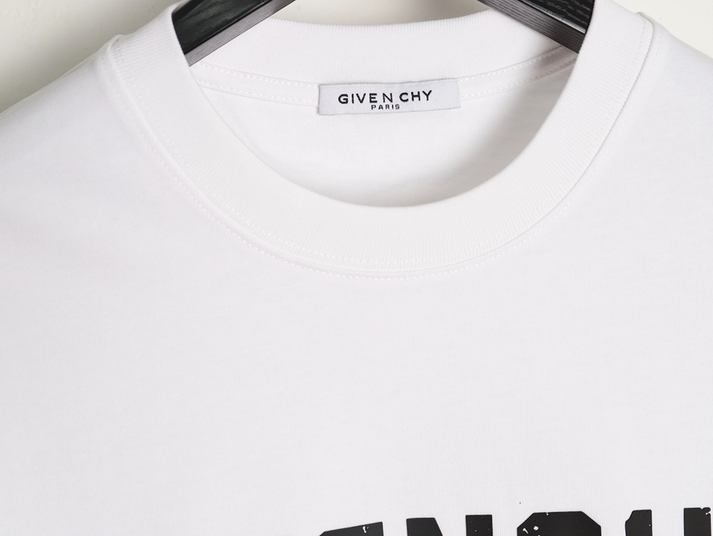 Givenchy three-dimensional laminated letter short sleeves