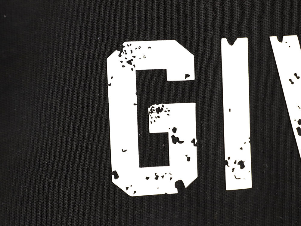 Givenchy three-dimensional laminated letter short sleeves TSK1