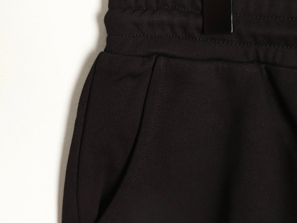 Givenchy embroidered logo shorts TSK1