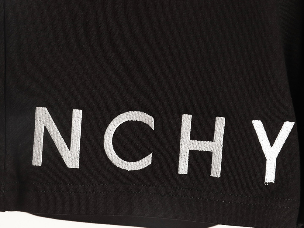 Givenchy embroidered logo shorts TSK1