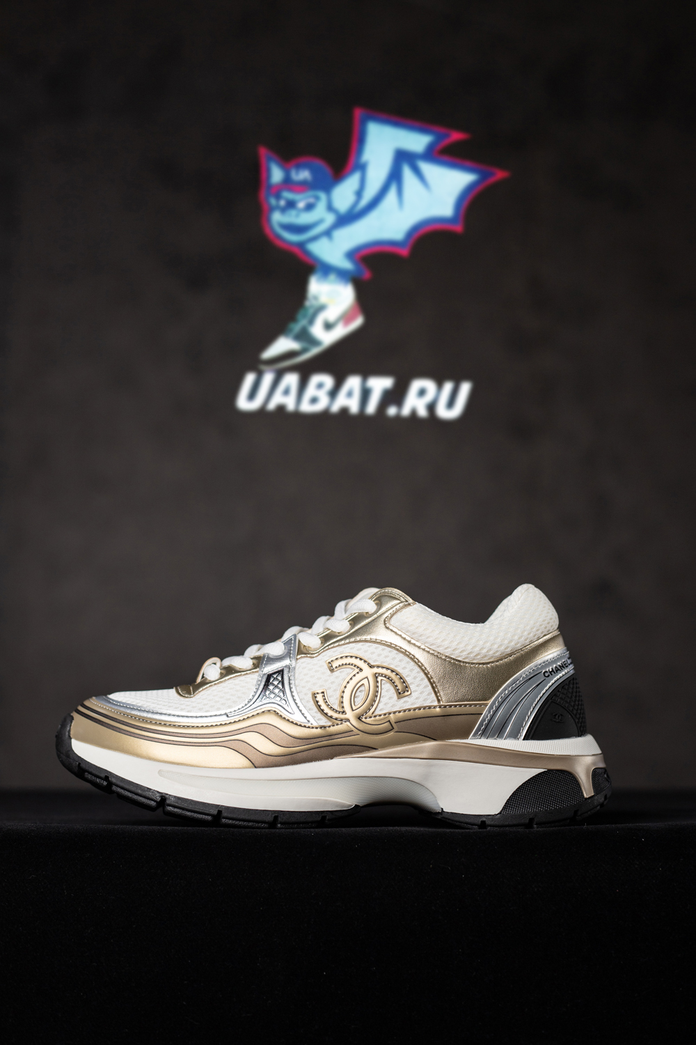 Ch*el cc logo cruise tennis gold sneakers