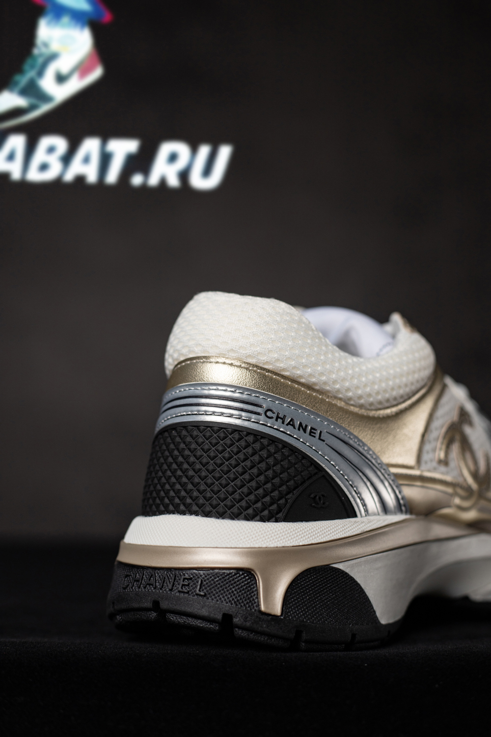 Ch*el cc logo cruise tennis gold sneakers