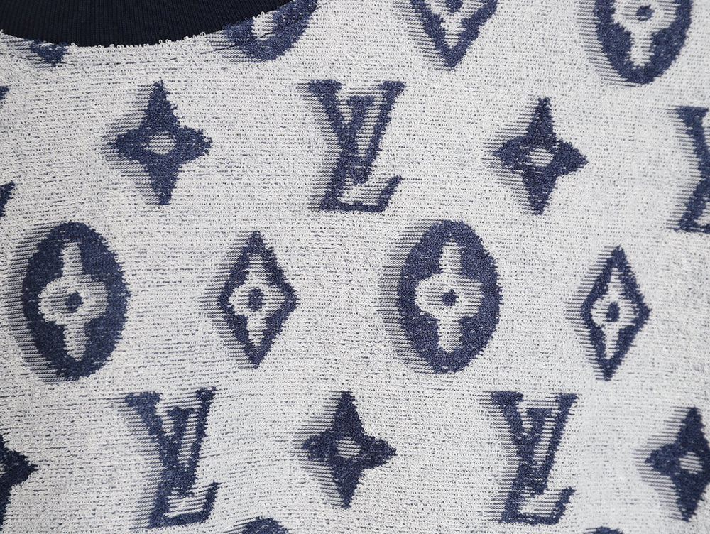 l0*is V*t0n all-over monogram logo jacquard towel t-shirt