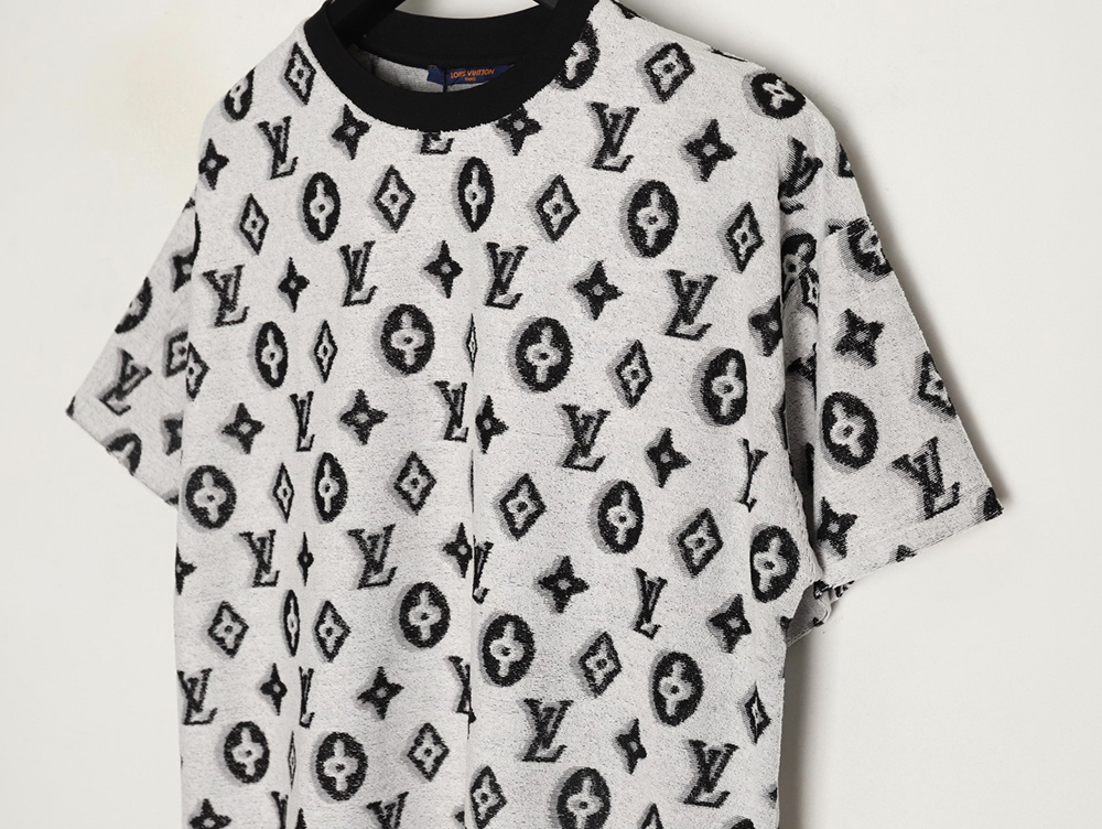 l0*is V*t0n all-over monogram logo jacquard towel t-shirt tsk1