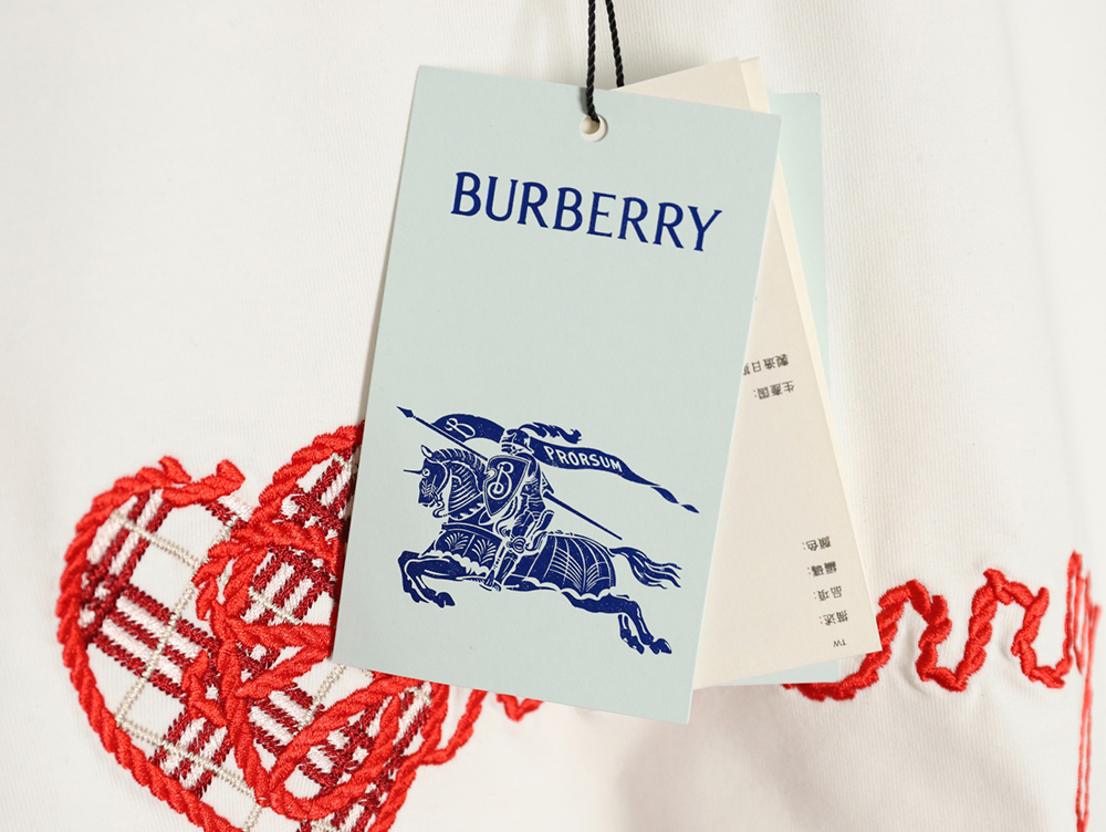 B**rry heart letter embroidered round neck short sleeve t-shirt