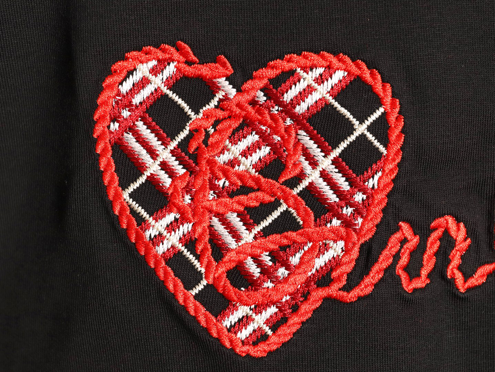 B**rry heart letter embroidered round neck short sleeve t-shirt tsk2