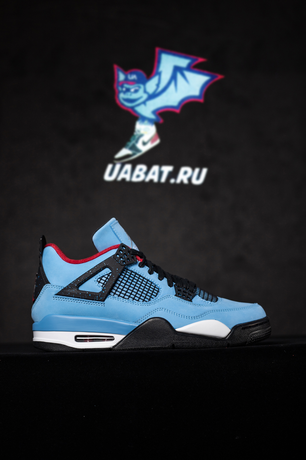 TRAVIS SCOTT X AIR JORDAN 4 RETRO 