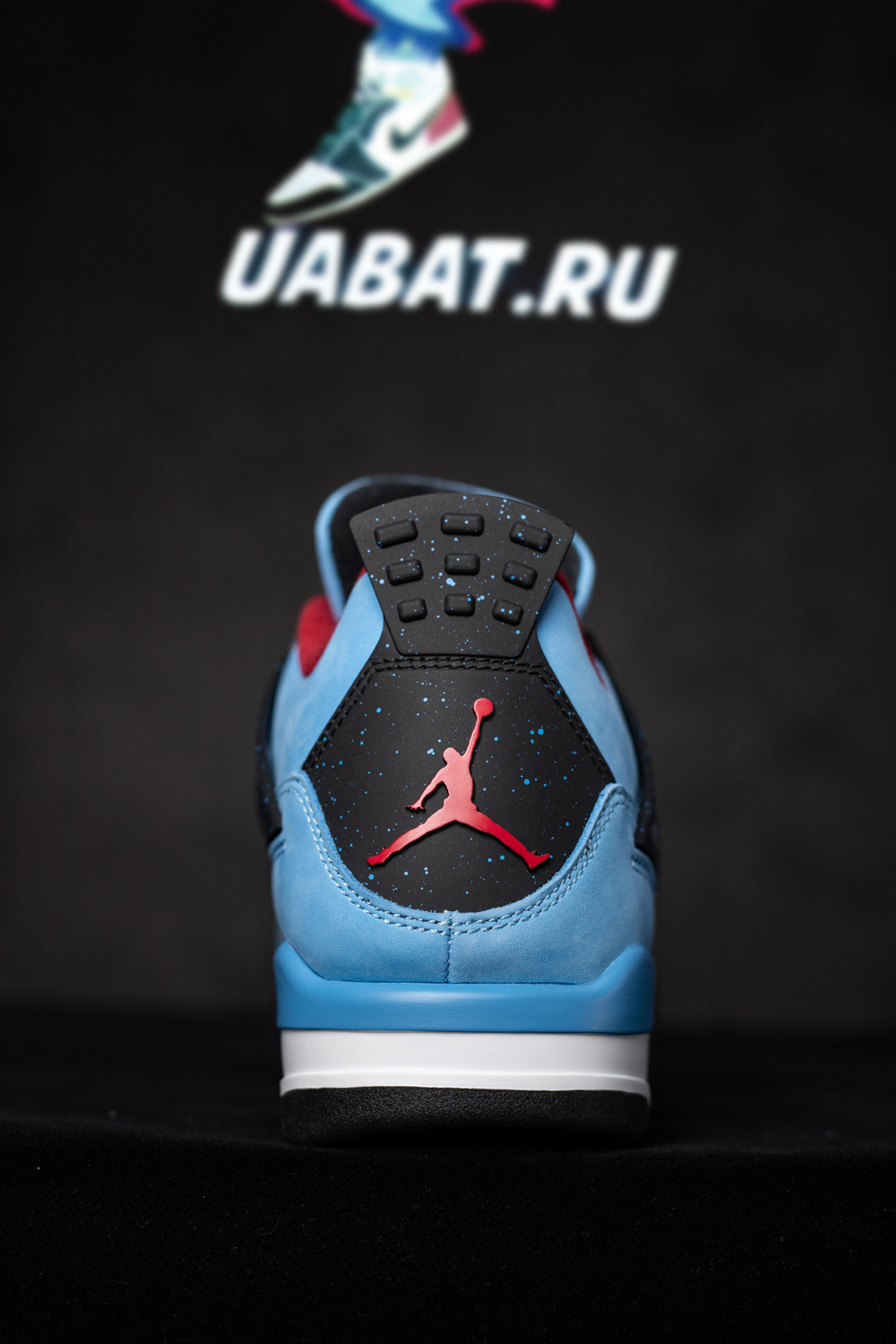 TRAVIS SCOTT X AIR JORDAN 4 RETRO 