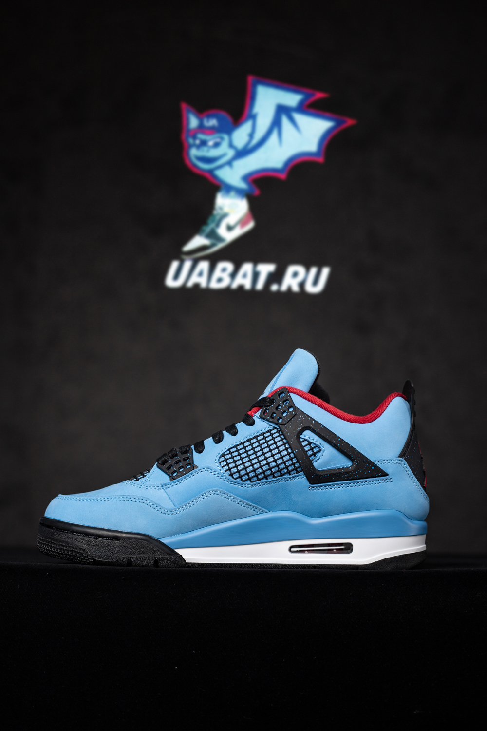 TRAVIS SCOTT X AIR JORDAN 4 RETRO 