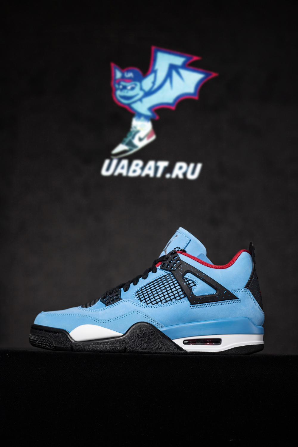 TRAVIS SCOTT X AIR JORDAN 4 RETRO 