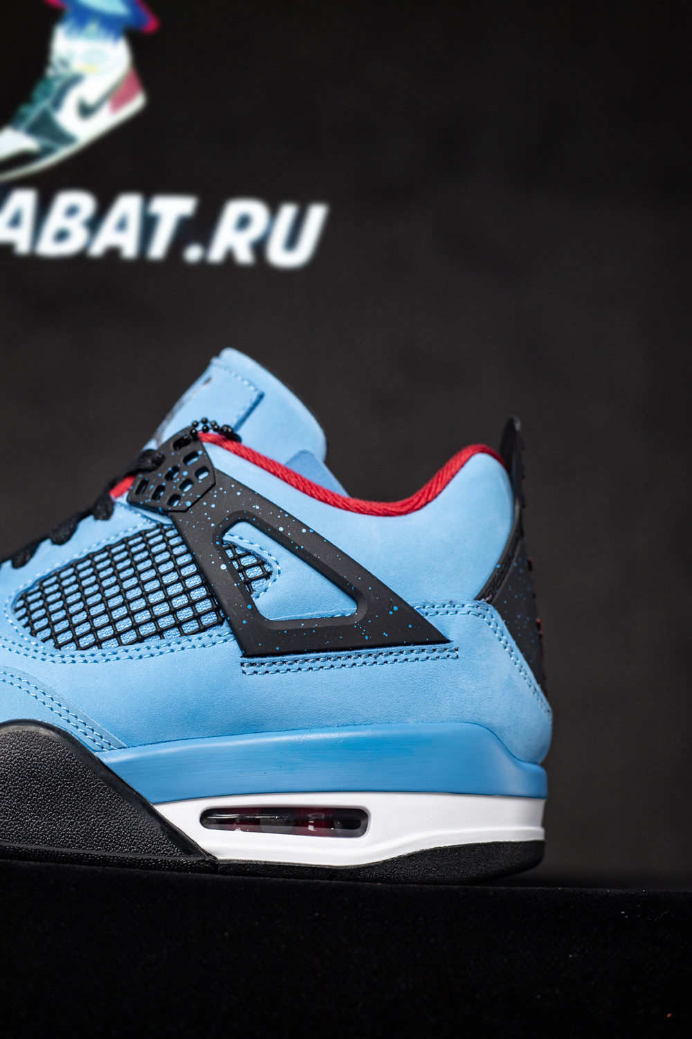 TRAVIS SCOTT X AIR JORDAN 4 RETRO 