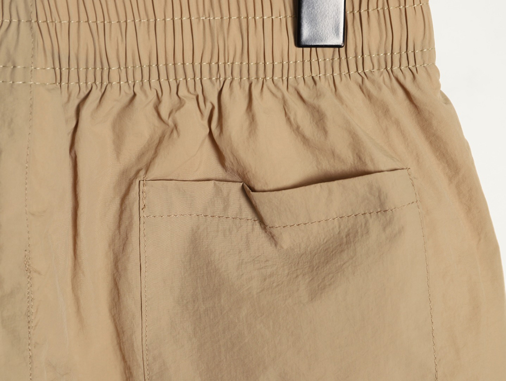 the nor*h F**e lettering print shorts tsk1