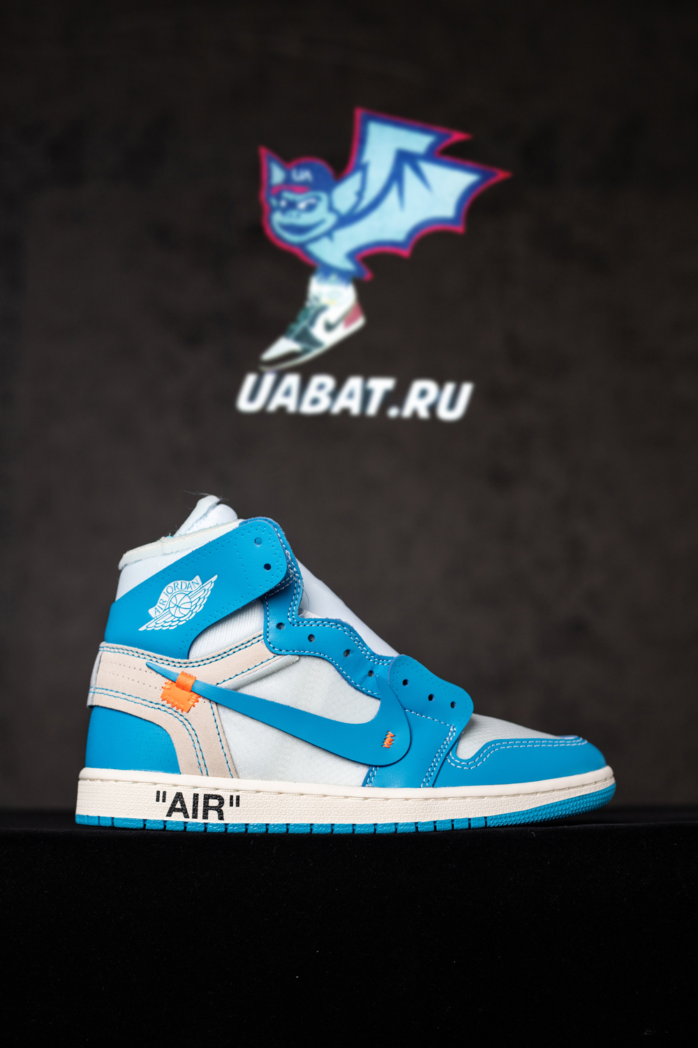 Off-White x Air Jordan 1 Retro High OG 