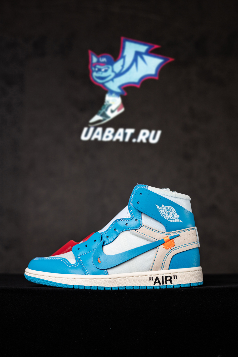 Off-White x Air Jordan 1 Retro High OG 