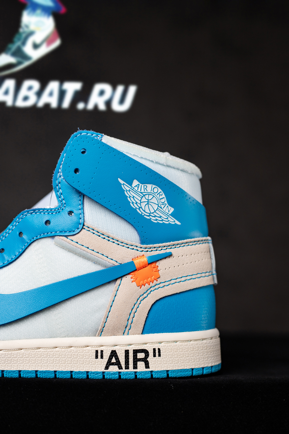 Off-White x Air Jordan 1 Retro High OG 