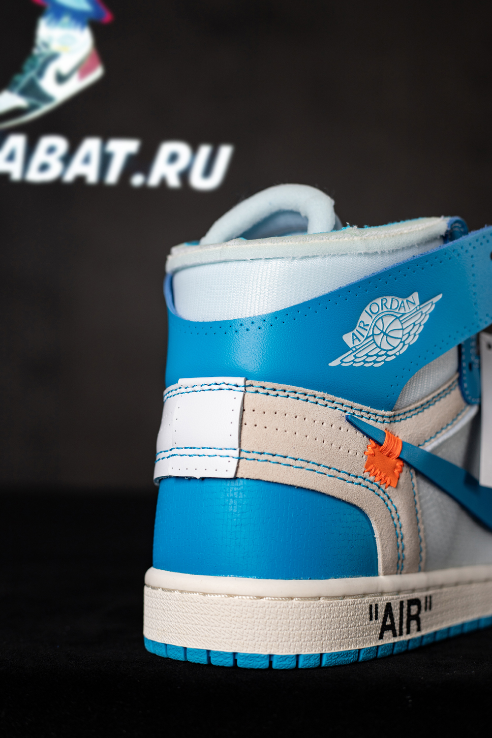 Off-White x Air Jordan 1 Retro High OG 