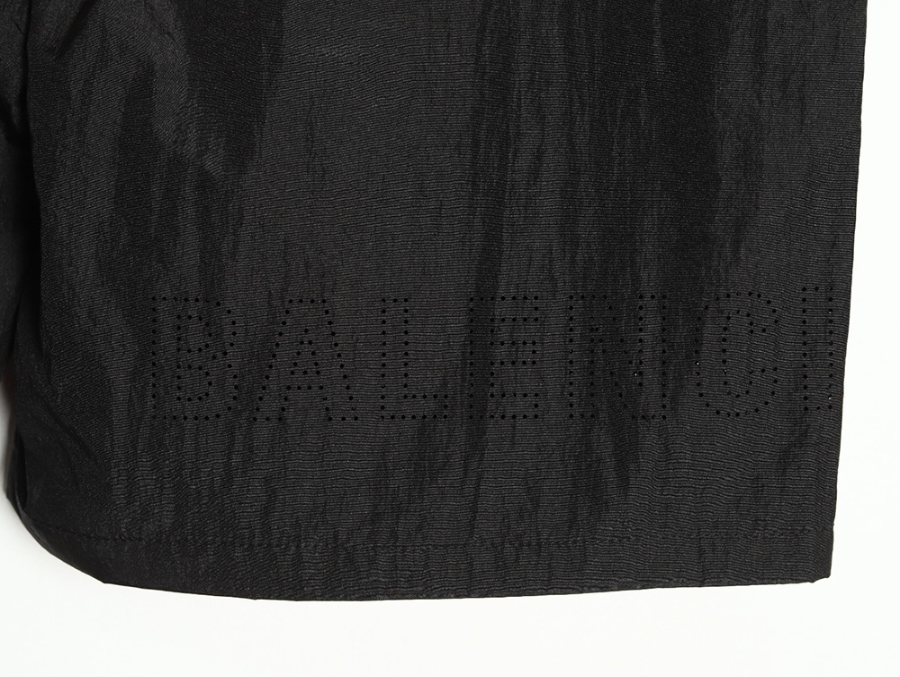 Ba*len*cia*ga embroidered logo shorts