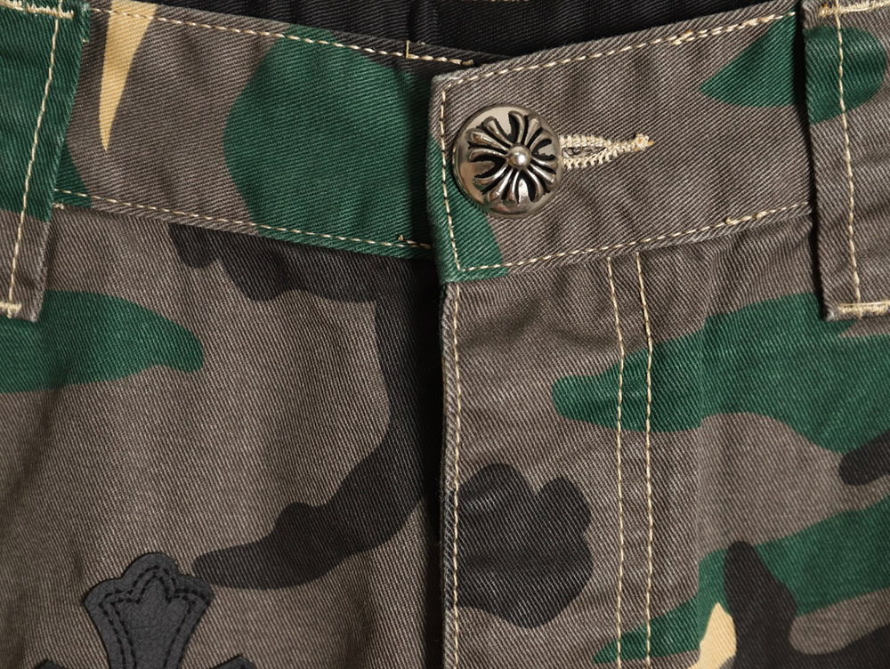 Ch**me He**ts camouflage denim shorts