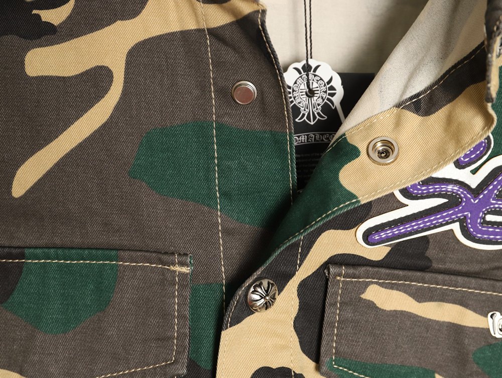 Ch**me He**ts camouflage denim short-sleeved shirt