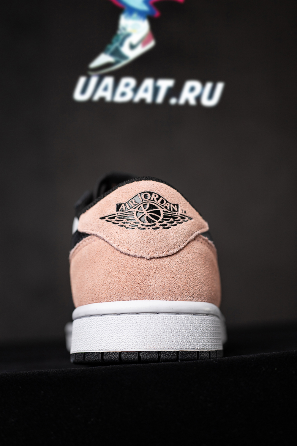 AIR JORDAN 1 RETRO LOW OG 