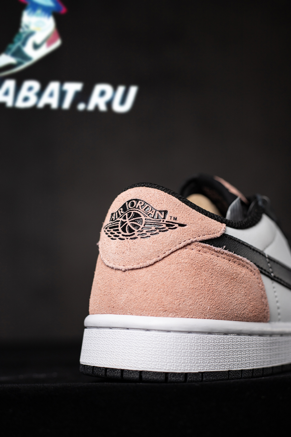 AIR JORDAN 1 RETRO LOW OG 