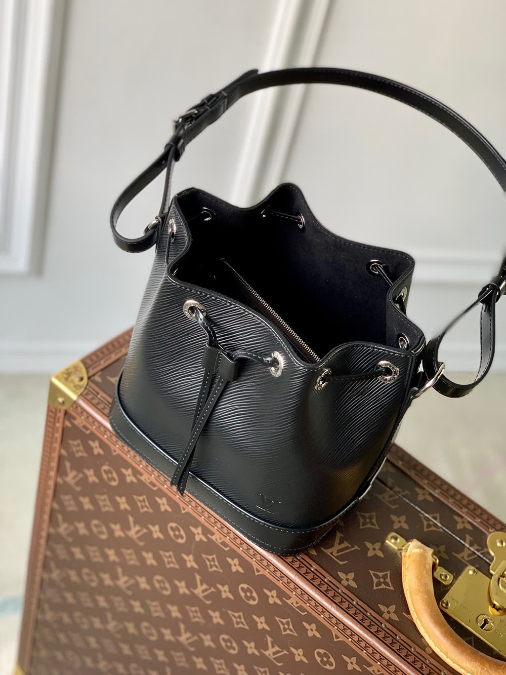 l0*is V*t0n noé bb bags m12847 20*20*15cm