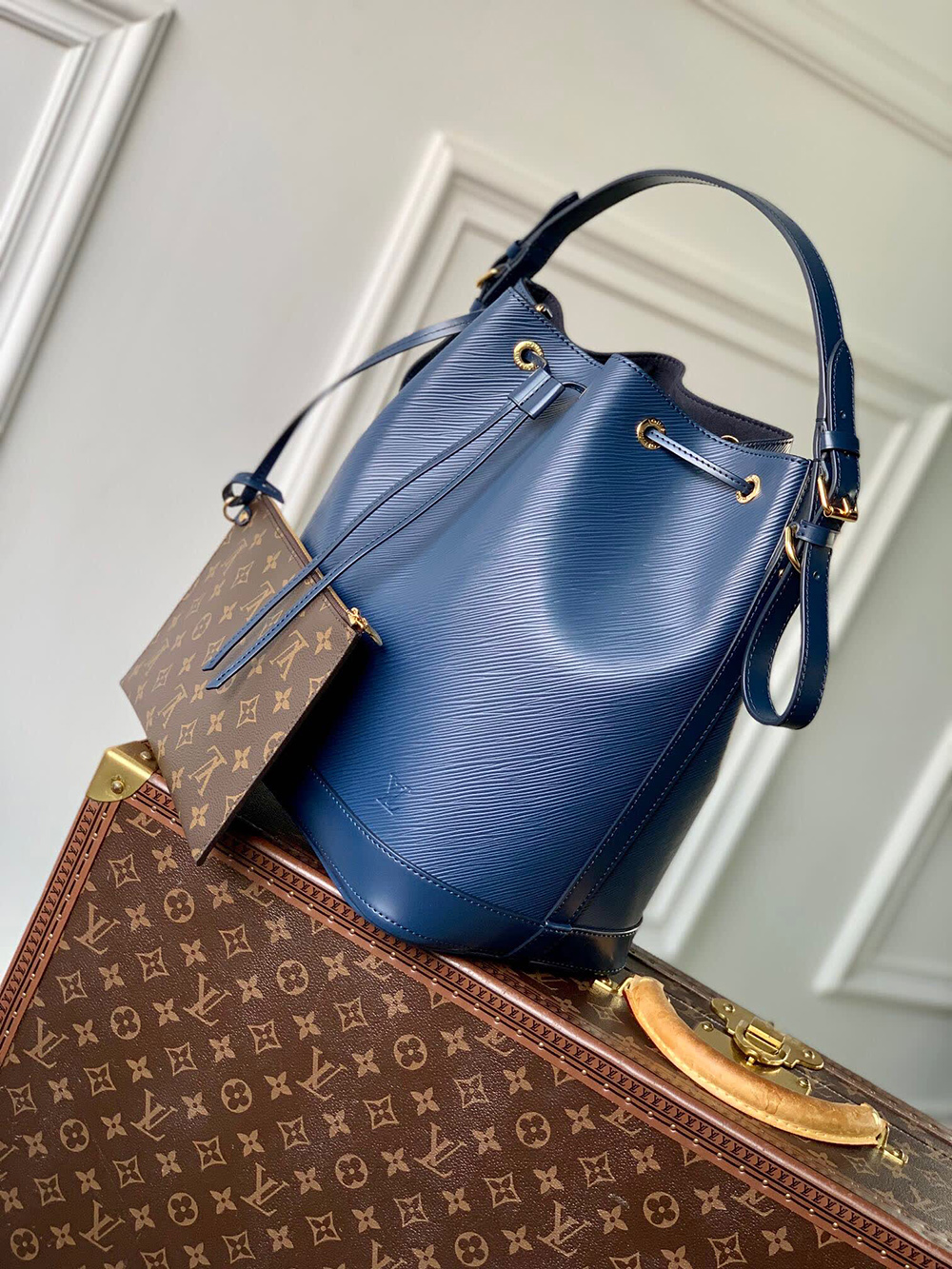 l0*is V*t0n noé mm bags m24932 27*33*20cm