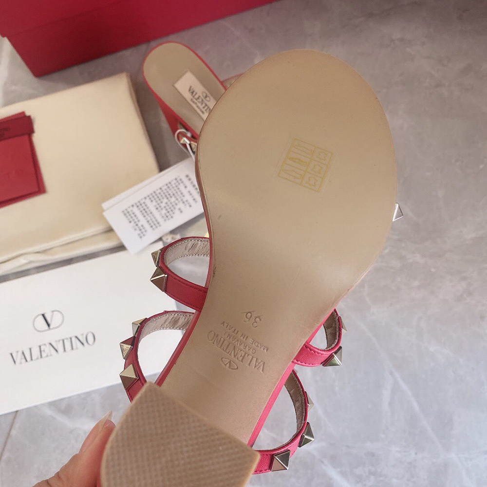 Valentino Rockstud studded high-heeled sandals heel：6cm
