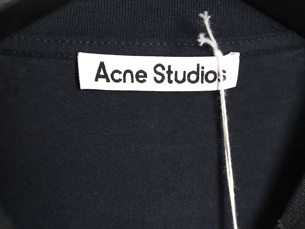 Acne Studios 1996 sandblasted distressed washed long-sleeved T-shirt TSK5