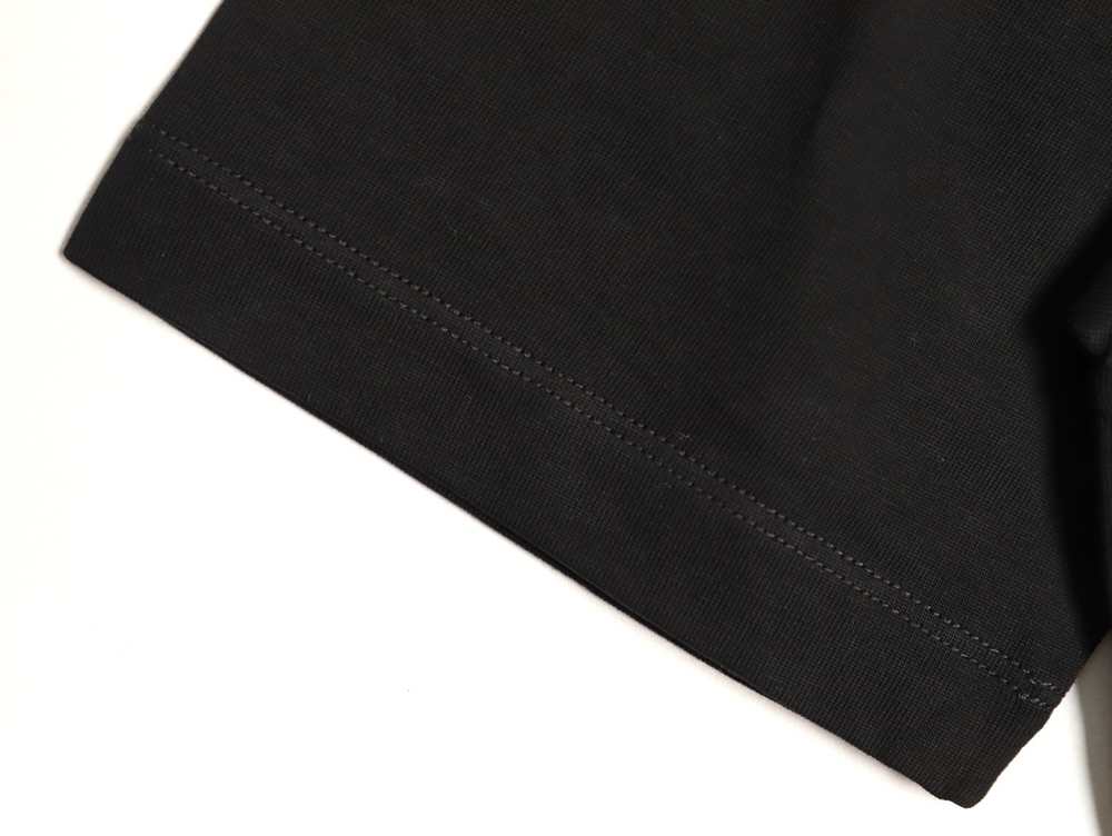 Ba*len*cia*ga heart print short sleeves