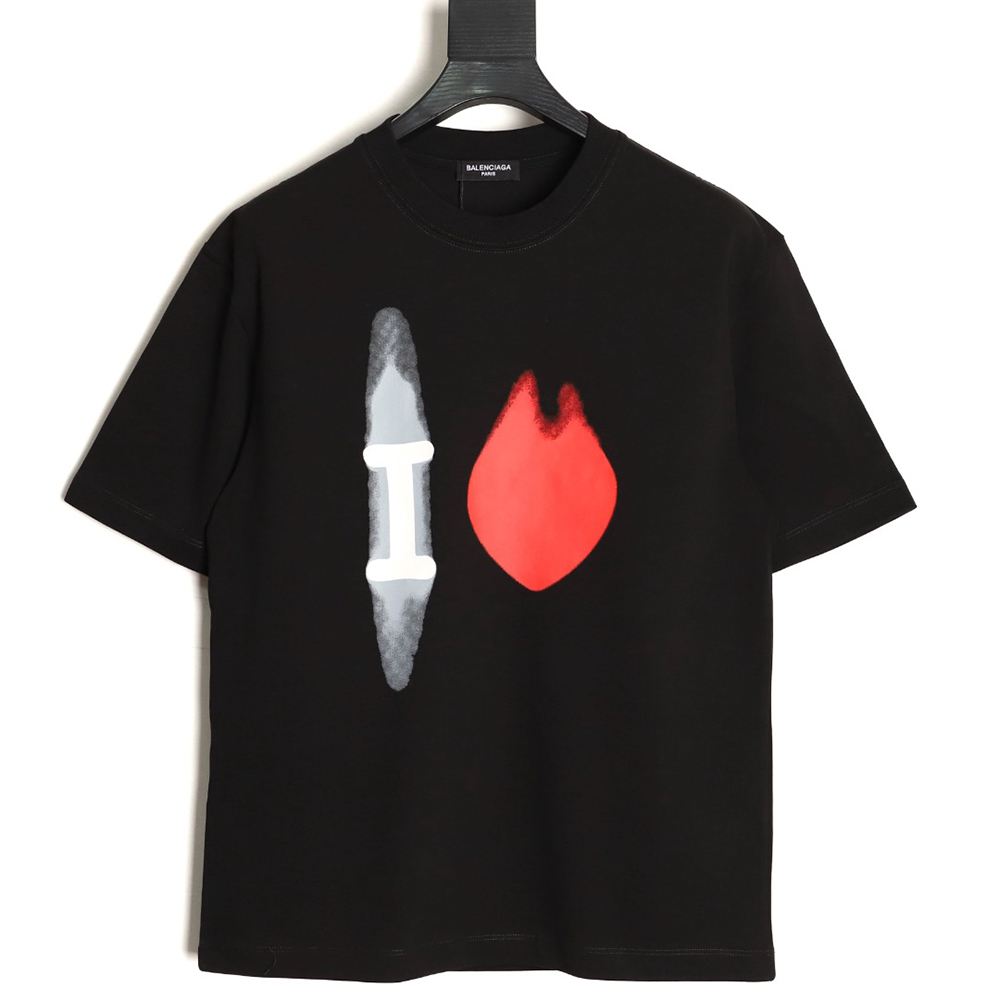 Ba*len*cia*ga heart print short sleeves