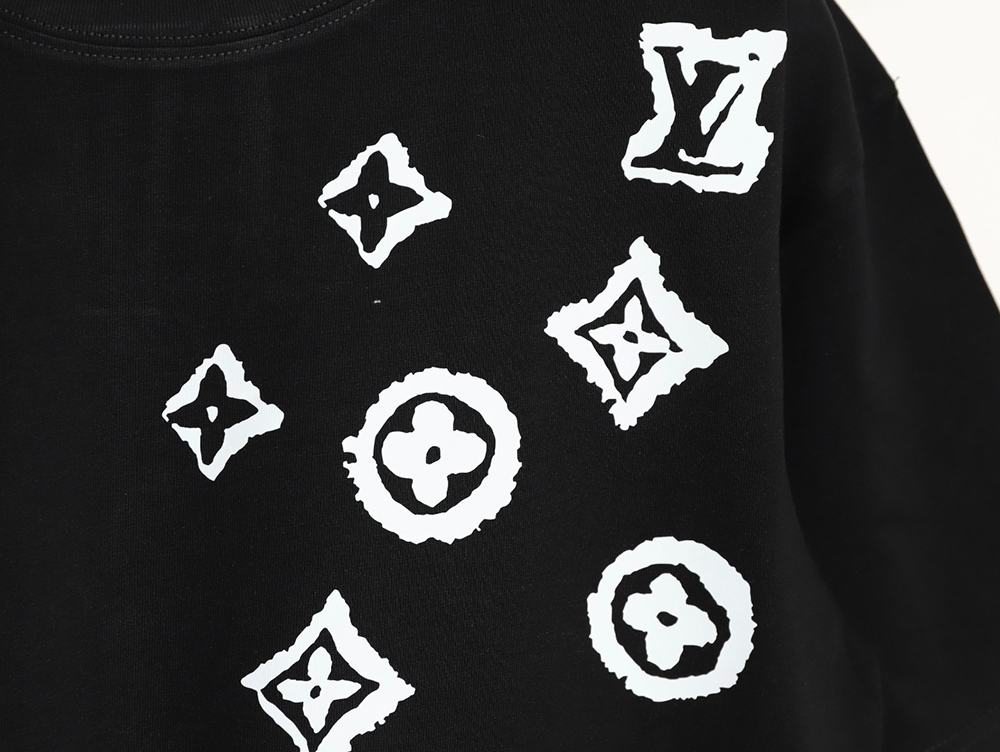 l0*is V*t0n monogram graffiti short-sleeved t-shirt tsk1