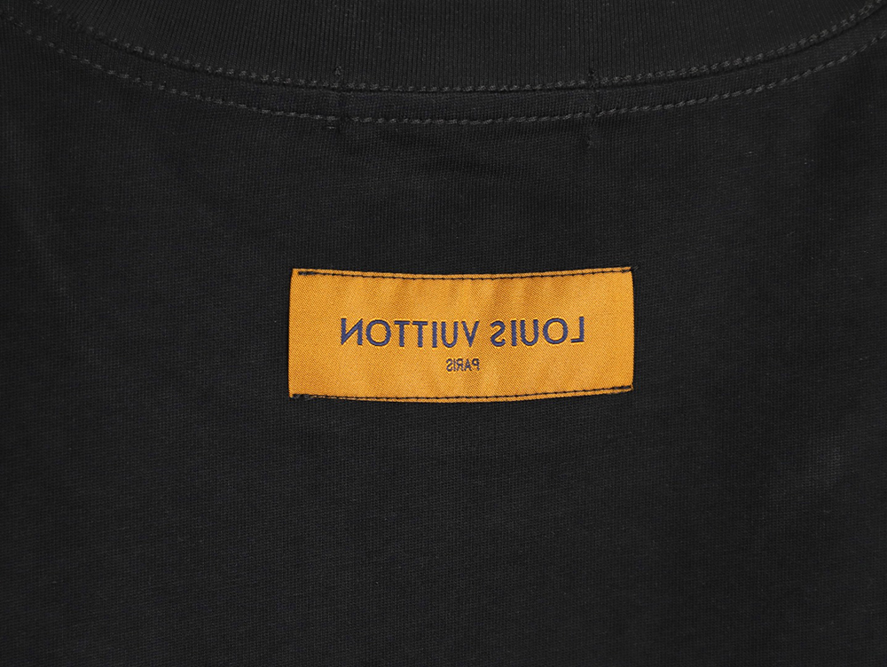 l0*is V*t0n monogram graffiti short-sleeved t-shirt tsk1