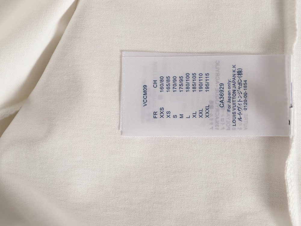 l0*is V*t0n patch lettering short-sleeved t-shirt