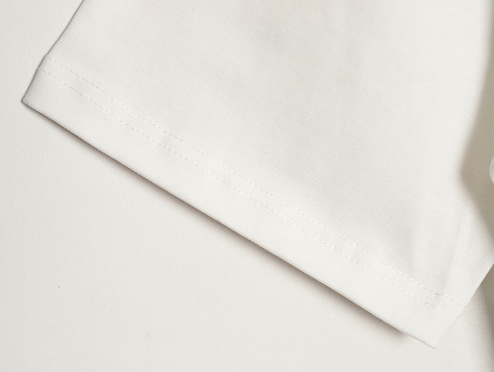 l0*is V*t0n circle lettering short-sleeved t-shirt