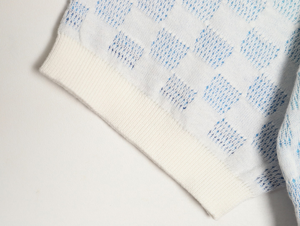 l0*is V*t0n checkerboard color gradient jacquard knit short sleeves