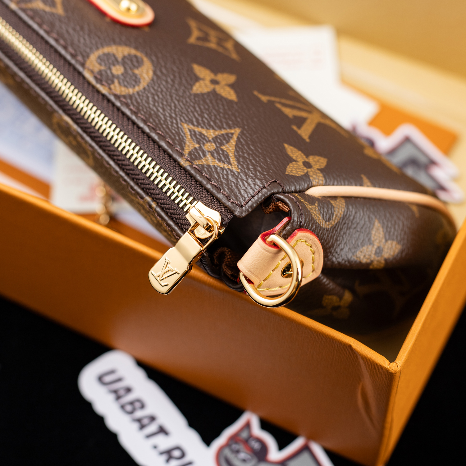 l0*is V*t0n bags m95567 25*13*4cm