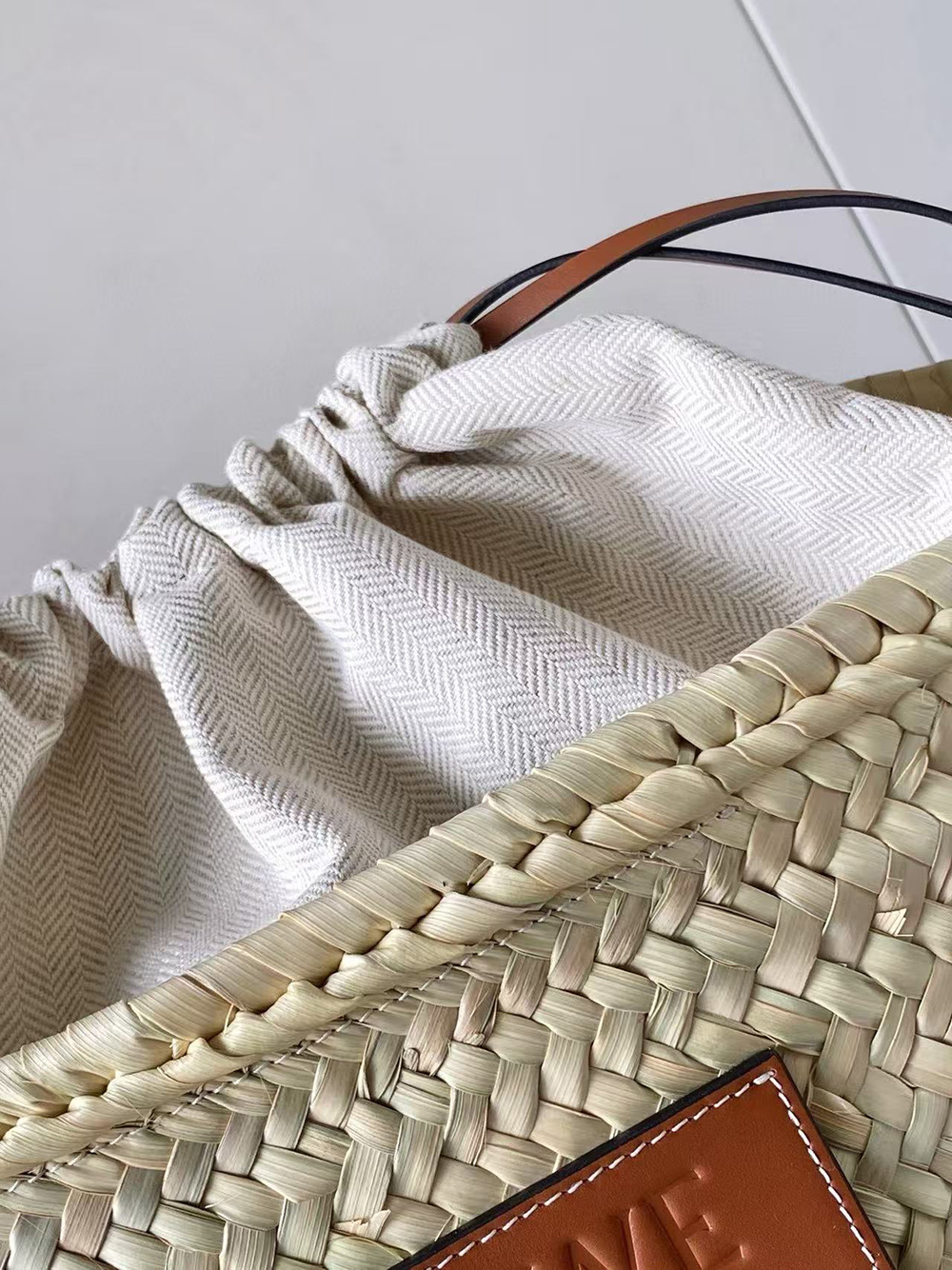 L0ew* drawstring bucket bags 222x01 28*19*18cm