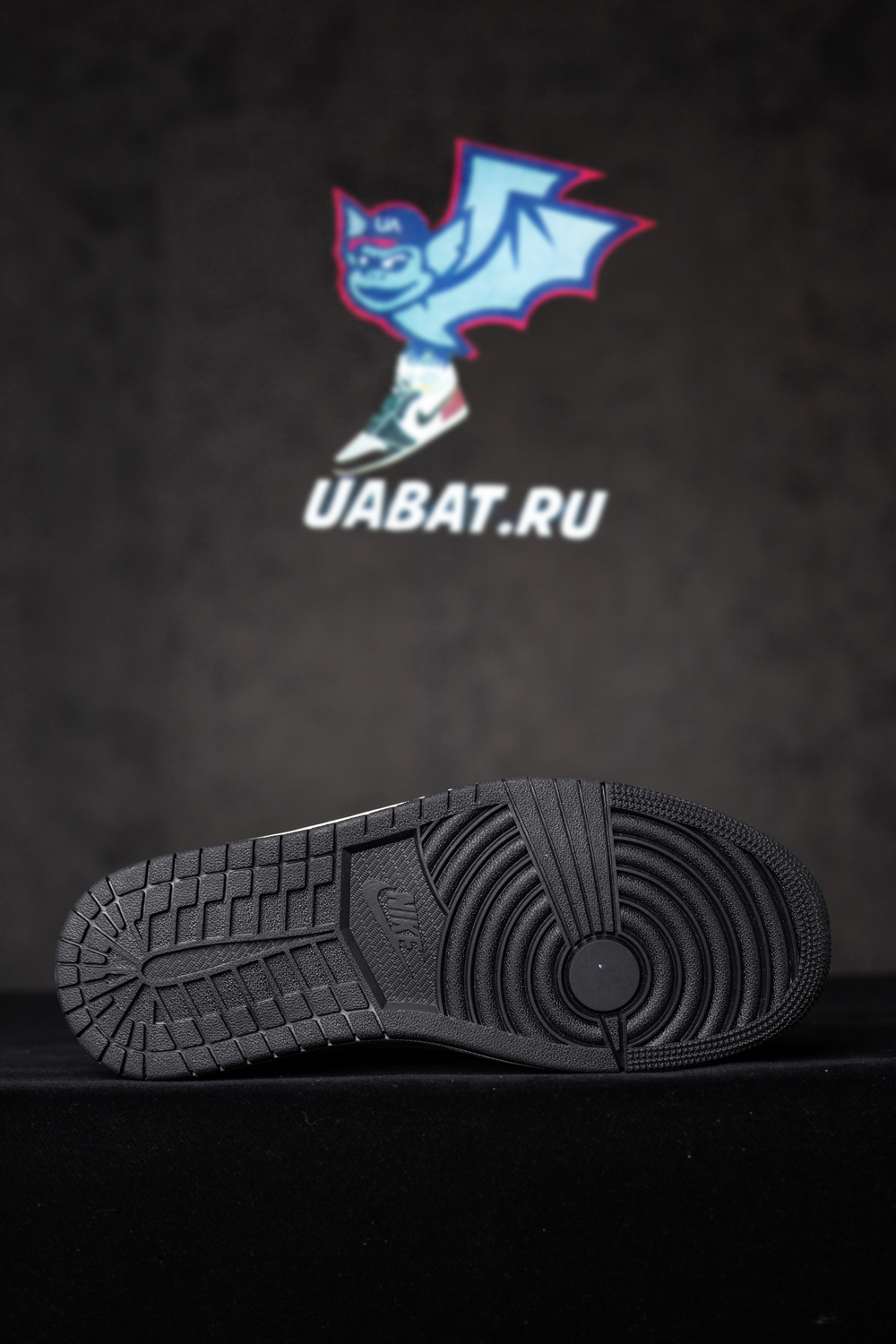 Air Jordan 1 Retro Low OG 