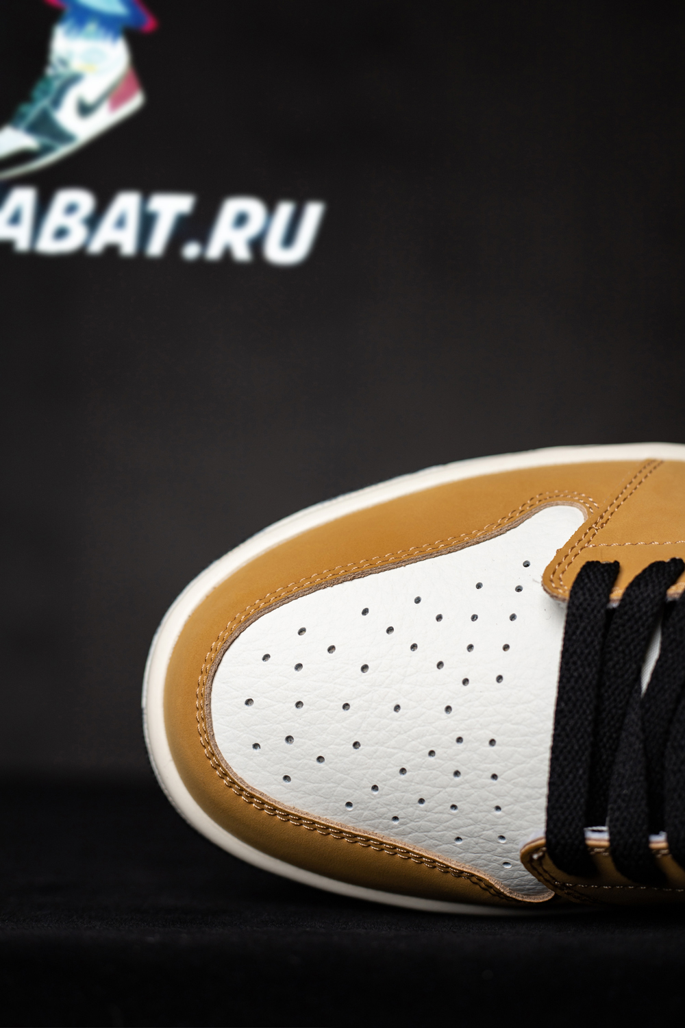 Air Jordan 1 Retro Low OG 