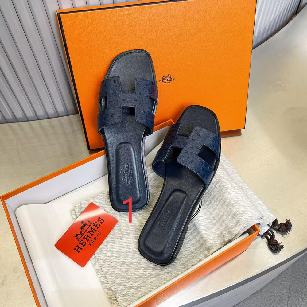 Hermès Oran sandal