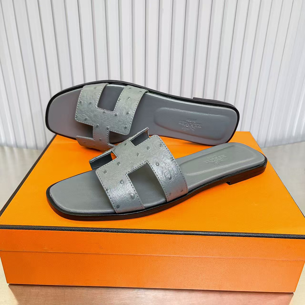 Hermès Oran sandal