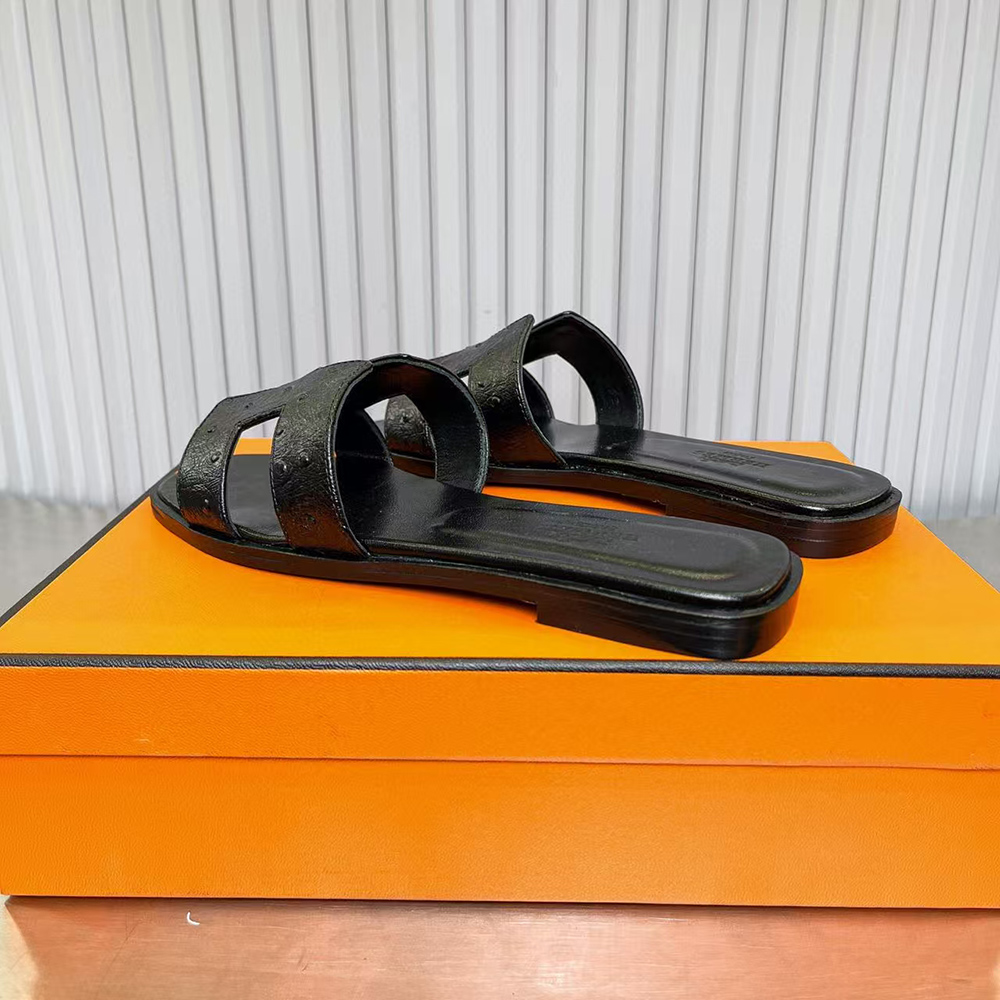 Hermès Oran sandal