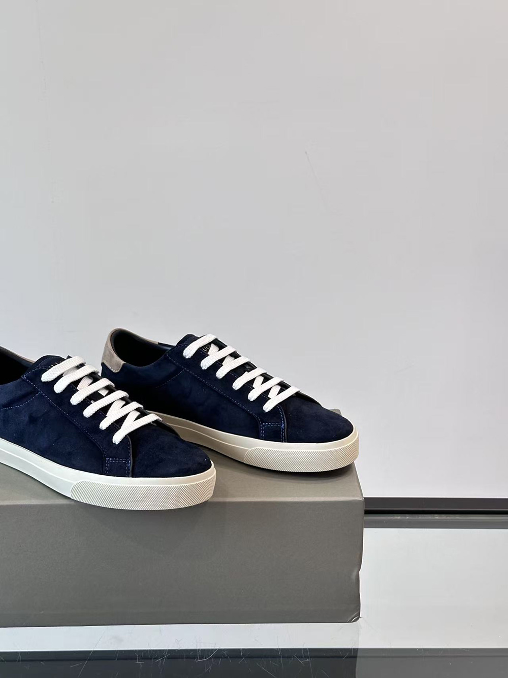 Brunello Cucinelli Suede sneakers in Marine Blue