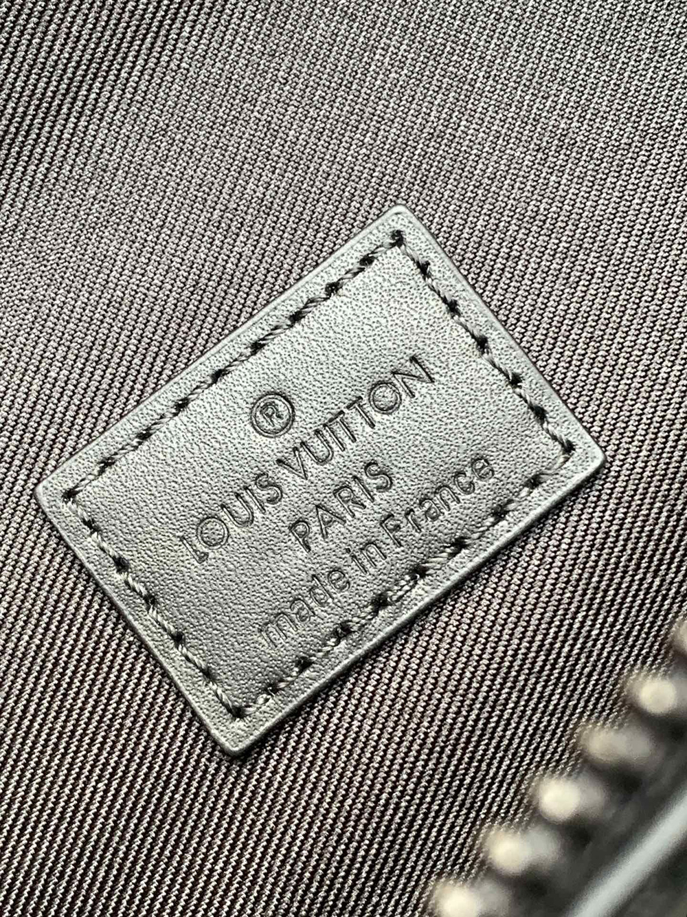 l0*is V*t0n pilot bags m83563 20*12*5.5cm